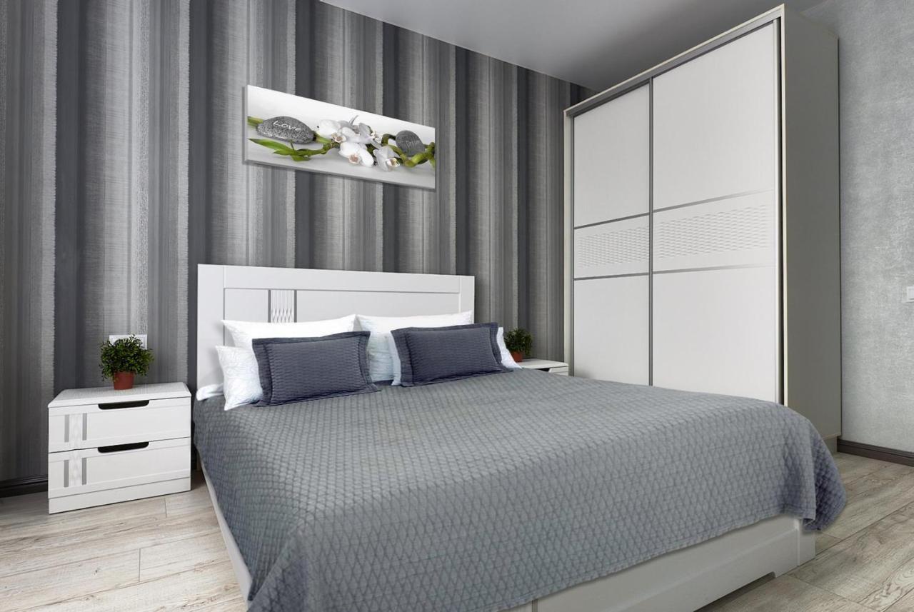 Perfect Apartments M Polytech, Ohmatdet, Parking 基輔 外观 照片