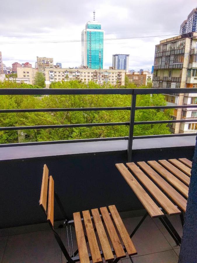 Perfect Apartments M Polytech, Ohmatdet, Parking 基輔 外观 照片